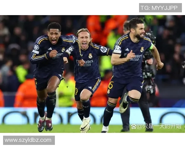 国王杯精彩对决多特蒙德逆转曼联全场沸腾赛后深度解析